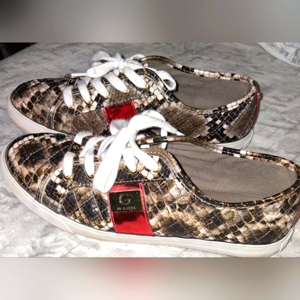 GUESS Women's Snakeskin Sneakers - Brown and Red Size 11